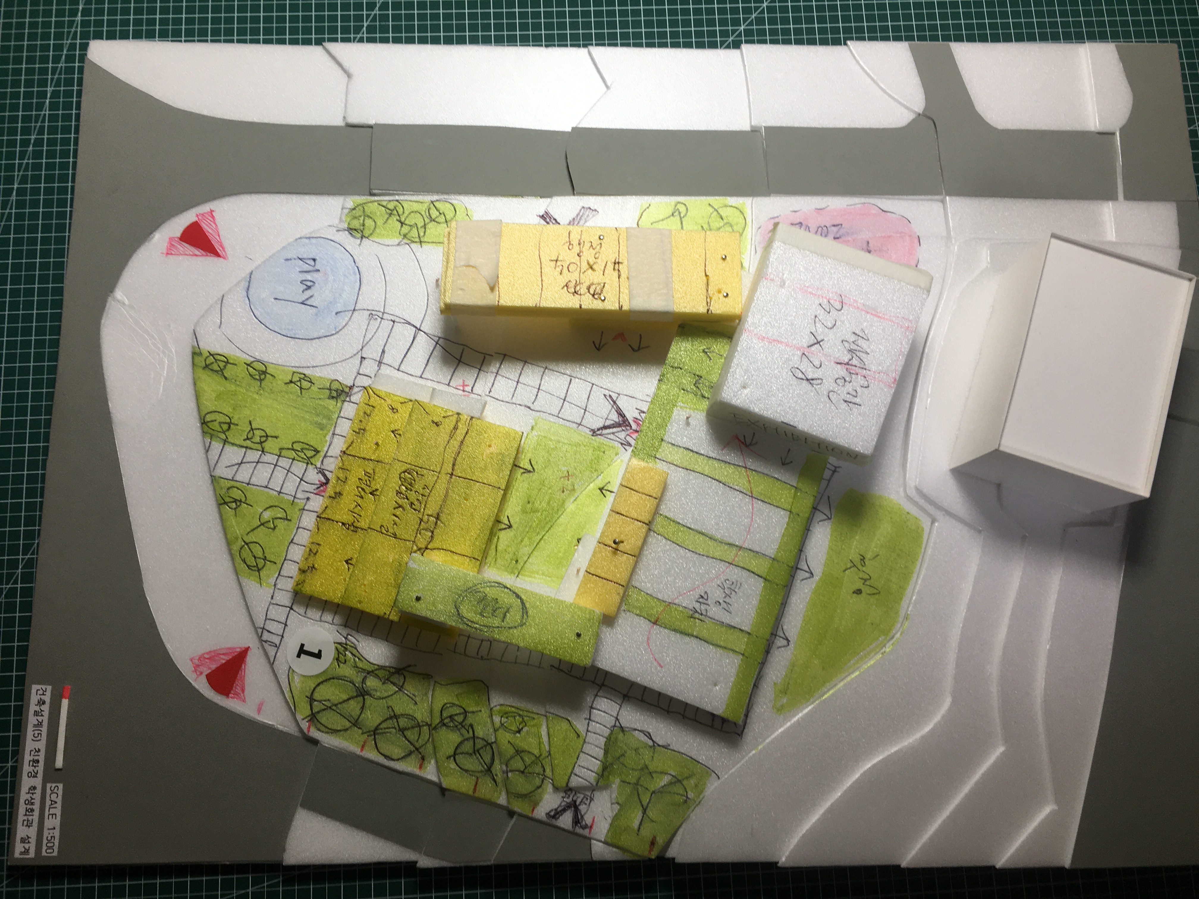 SOLAR STEP mass model photo 01